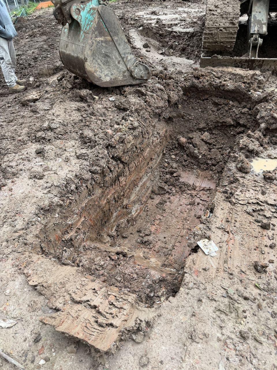 Uncovering buried obstructions
